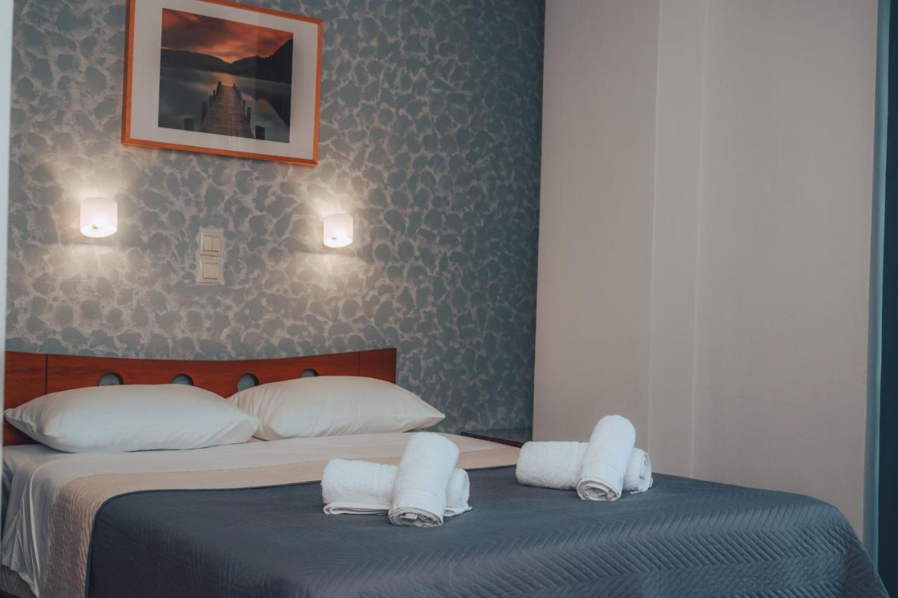 Dionysos Rooms Олімпіакі-Акті Екстер'єр фото