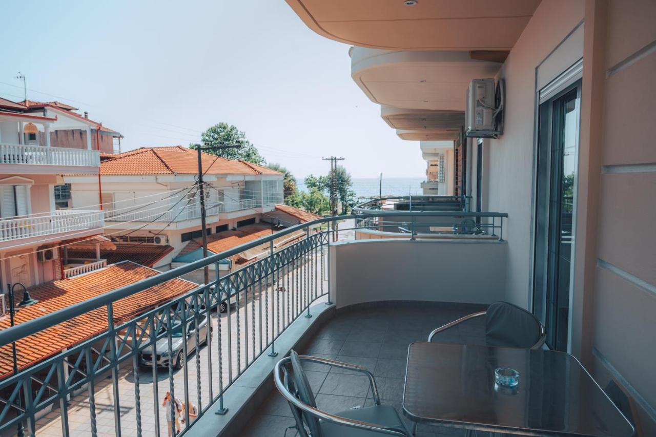Dionysos Rooms Олімпіакі-Акті Екстер'єр фото